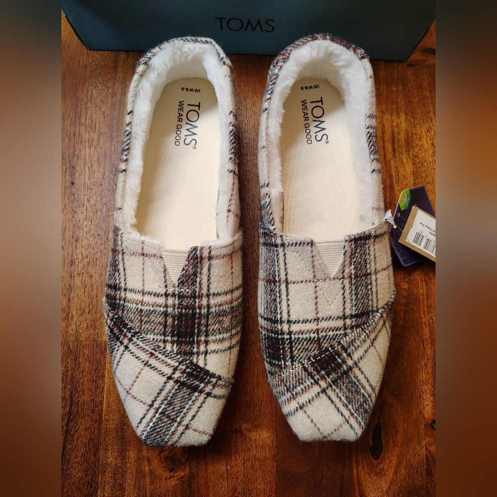 NWT TOMS Cozy Chenille Faux Fur Lined Slip On Alpargatas in Biscotti Plaid, 8.5 - Picture 6 of 10